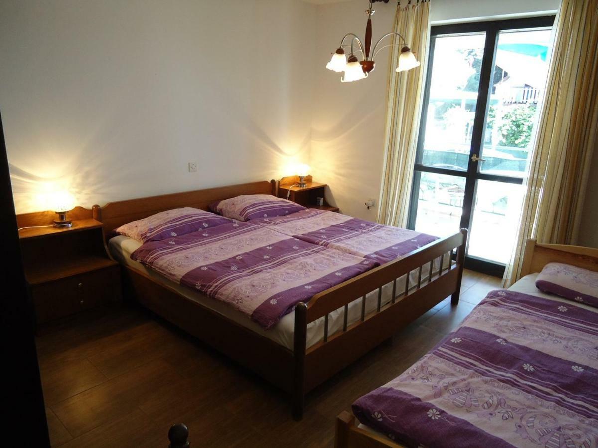 Studio Apartment Carli Савудрия Экстерьер фото